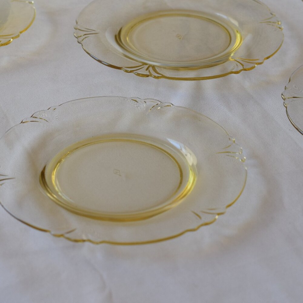 Vintage Heisey Empress Glass Sahara Yellow Salad/Dessert Plates, 7.5" Set of 6